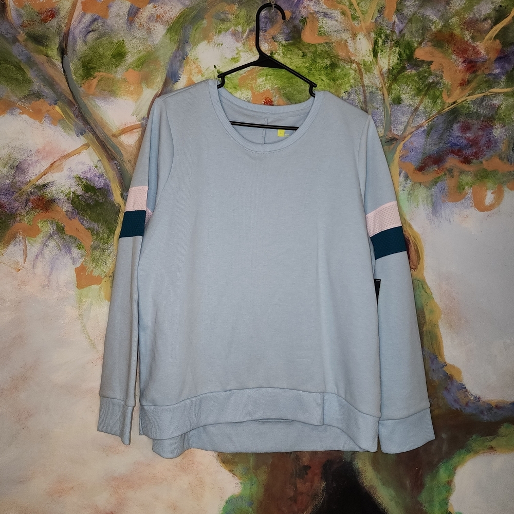 Xersion Pullover Blue Sweatshirt-Nwt